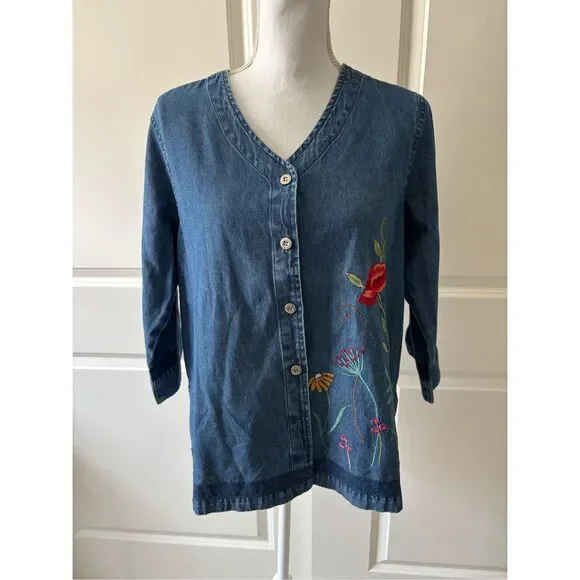 erika☺︎ Erika | Tops | 9s Vintage Erika Embroidered Chambray Top | Poshmark